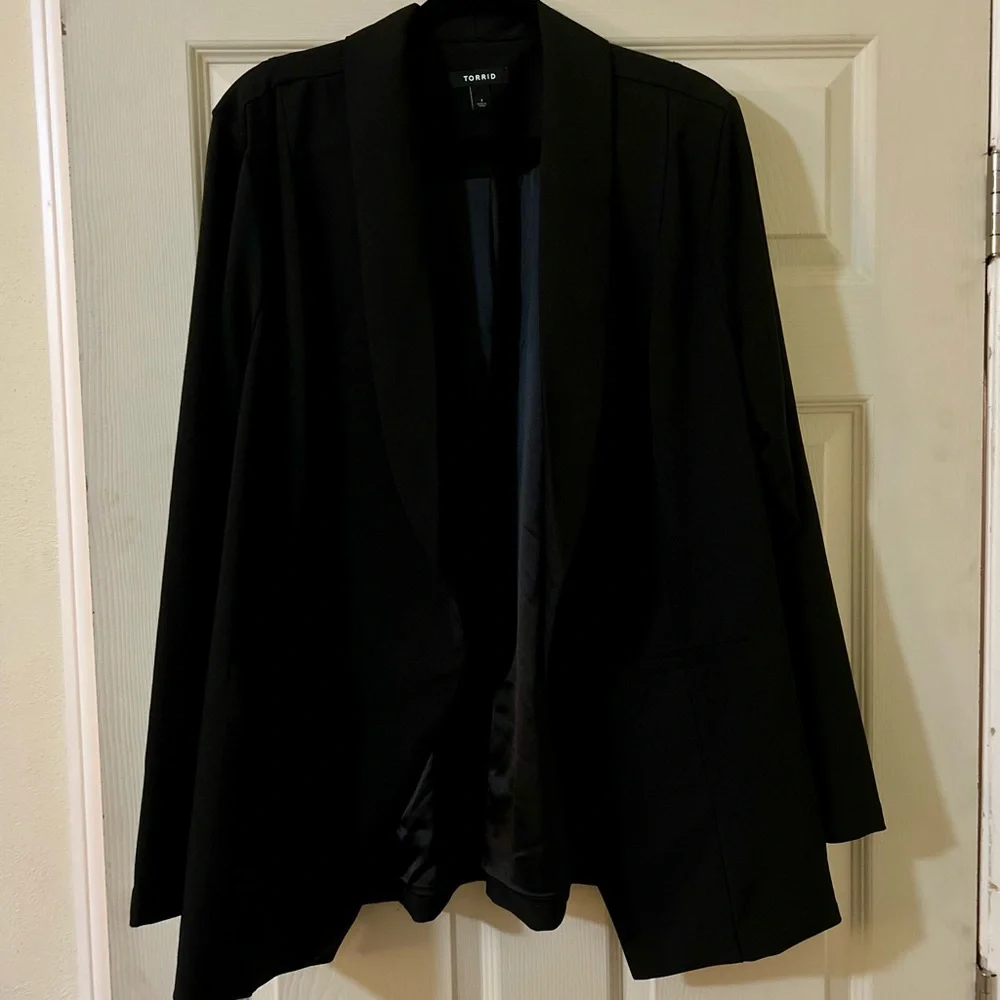 TORRID CLASSIC BLAZER WORKWEAR OFFICE BUSINESS CASUAL - Picture 3 of 11